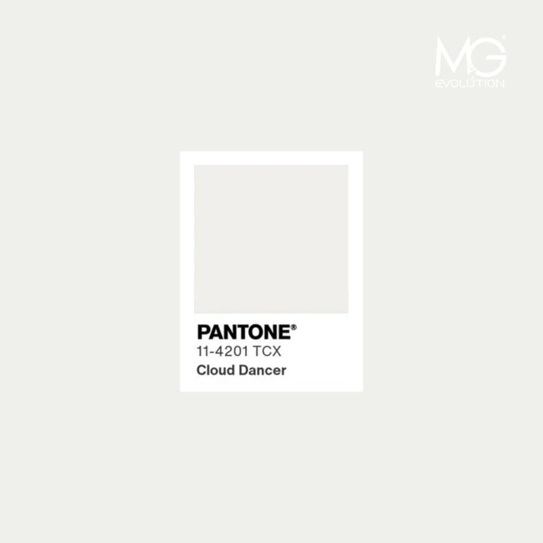 Pantone 2026 – “Cloud Dancer.” How Will the Color of the Year Influence Beauty Trends?