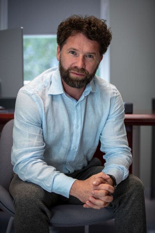 Dr hab. n. farm. Sławomir Wilczyński, prof. SUM - ekspert w bioinżynierii kosmetycznej, MG Evolution